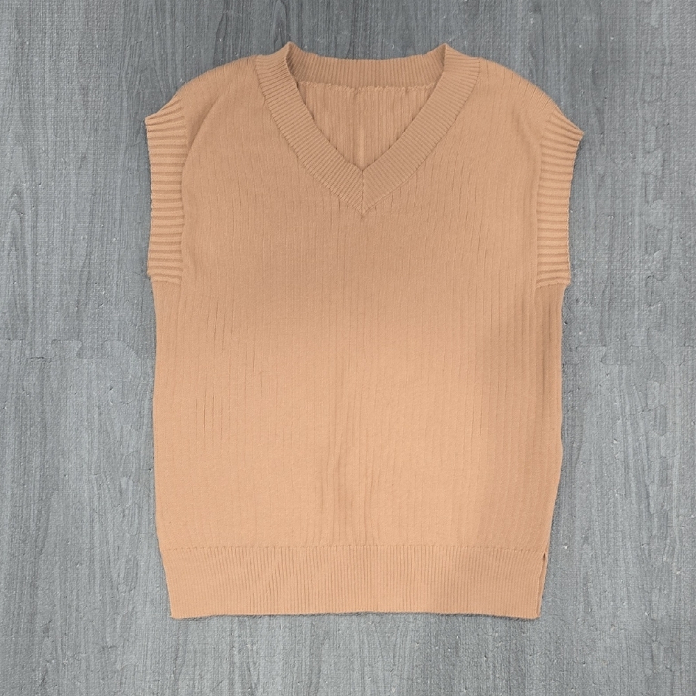 Tan Sleeveless Knit V-Neck Sweater Vest Women's Small NWOT